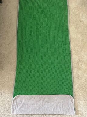 Yoga Mat: Gently used WayMat Kelly Green